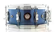 Caixa Nagano Stage Series Quick Blue Racing BLR 12x6 com 8 afinações e 4 respiros de ar