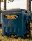 Caixa Térmica Nautika Ice Box 34L com Rodas e Alça Reforçada para Praia Camping Pesca e Viagem