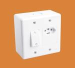 Caixa Versatil 1 - Interruptor Simples E Tomada 20a 2p+t