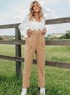 Calça alfaiataria risca de giz