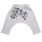 Calça bebê unissex saruel amuletos suedine cinza mescla Calça bebê unissex saruel amuletos suedine cinza mescla