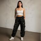 Calça Cargo Feminina com Bolsos Fivela e Detalhe Refletivo