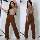 Calça Cargo Jeans Feminina Wide Leg Cor Marrom Moderna e Confortável