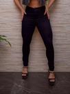 Calça classica jeans preta tradicional com laycra estilo blogueira Calça classica jeans preta tradicional com laycra estilo blogueira