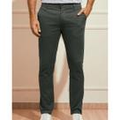 Calça de Sarja Chino Com Bolso Traseiro Embutido Chumbo