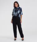 Calça Feminina em Viscose Dobby Endless Preto Calça Feminina em Viscose Dobby Endless Preto