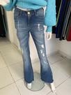 Calça flare jeans