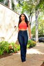 Calça flare jeans feminina Com lycra cintura alta levanta bumbum com elastano confortável casual boca de sino