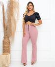 Calça Flare Rosa com Zíper Frontal e Bolsos Calça Flare Rosa com Zíper Frontal e Bolsos