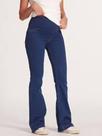 Calça jeans feminina flare cor azul escuro tam 40 ao 52 Calça jeans feminina flare cor azul escuro tam 40 ao 52