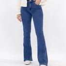 Calça jeans feminina flare
