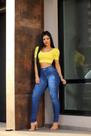 Calça Jeans feminina skinny cós alto levanta bumbum c/ lycra