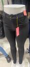 Calça jeans feminina TAM 36 preta Calça jeans feminina TAM 36 preta