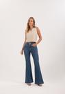 Calça Jeans Flare Cintura Alta Chapa Barriga Para Pequenas Lunender J0169