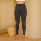 Calça jeans Grafit com Jeans Marmorizado de Estilo Básico Blogueirinha