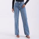 Calça Jeans Reta Com Bordado de Coração Feminino Revanche Brandsen