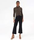 Calça Jeans Reta Feminina Bolsos Preto-68141