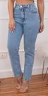 Calça jeans skiny cintura alta
