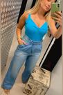 Calça jeans wide leg com pregas. tamanho 36.38.40.42.44