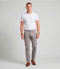 Calça Masculina Em Sarja Com Bolsos Sea Surf Cinza Calça Masculina Em Sarja Com Bolsos Sea Surf Cinza