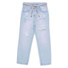 Calça Mom Fit Menina Mania Kids em Jeans com regulagem interna e detalhes em destroyed
