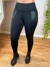 Calça montaria cirre tamanho M, veste até 44m