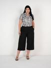 Calça Pantacour Preto Feminino Calça Pantacour Preto Feminino