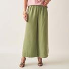 Calça Pantacourt Liocel Ampla com Cintura Elástica Calça Pantacourt Liocel Ampla com Cintura Elástica