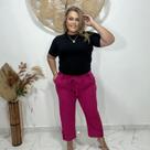 Calça Pantacourt Liso Feminina Plus Size