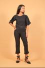 Calça Pantacourt Preta