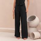Calça Wide Leg Alfaiataria Feminino Revanche Frosinone Calça Wide Leg Alfaiataria Feminino Revanche Frosinone