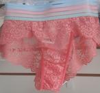 Calcinha m de renda rosa