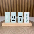 Calendário de Mesa Permanente Madeira