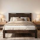 Cama Casal com Cabeceira Ripada e Estrutura Reforçada em MDF de Alta Densidade Design Moderno e Alta Resistência 148cm x 201cm -