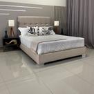 Cama Com Cabeceira Almofadada Berlim Linho Bege RBL Queen 1,60 X 2,00 Cama Com Cabeceira Almofadada Berlim Linho Bege RBL Queen 1,60 X 2,00