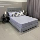 Cama Tradicional Estofada Berlim Linho Cinza RBL King 1,95 X 2,05