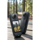 Câmera 360º 8K 3 Lentes AI 2400mAh À Prova D'água IPX8 Preta