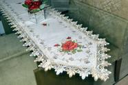 Caminho de Mesa com Flores Vermelhas - 1,80 m