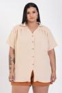 Camisa Feminina Plus Size Manga Curta Com Fechamento de Botões Tecido Modelo Confort - Serena