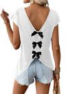 Camisa feminina RoseSeek com decote em V assimétrico, sem encosto, branca/preta