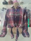 Camisa flanelada xadrez feminina amarração cropped