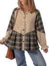 Camisa KevaMolly em malha waffle com babados nas mangas e patchwork xadrez Camisa KevaMolly em malha waffle com babados nas mangas e patchwork xadrez