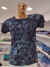 camisa long line gola careca malha tie die camisa long line gola careca malha tie die