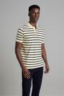 Camisa Polo com Bolso Piquet Comfort - Marrom Amêndoa / Azul Marinho