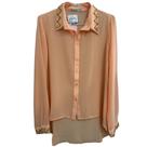 Camisa Sedosa Salmão com Bordados da Karmani - Tam G Camisa Sedosa Salmão com Bordados da Karmani - Tam G