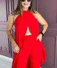 Camiseta Assimétrica Feminina Vermelha Cruzada Tamanho M