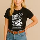 Camiseta Blusa Country Algodão Estamp Dreams Living Cowgirl Show Tshirt Modelo Feminino Delicada Cow