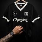 Camiseta Champion Blokecore Surface Lab Preta - Estilo Retro Anos 90 e 2000