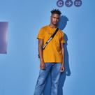 Camiseta Colcci Free Souls Amarelo Papiro