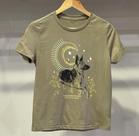 Camiseta feminina com detalhes M